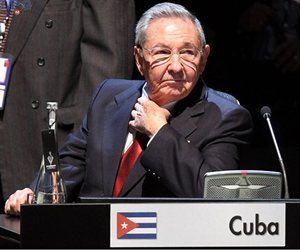 EL DICTADOR CUBANO PRESIDE LA CELAC