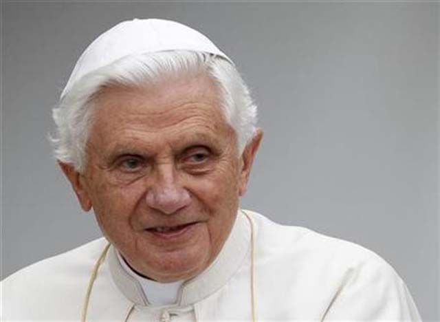 La Renuncia de Benedicto XVI y el Futuro de la Iglesia